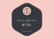 Des macarons et des filles Des macarons et des filles