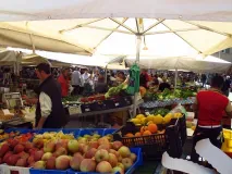 Marché traditionnel de Mèze Marché traditionnel de Mèze