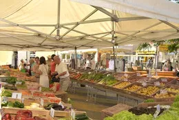 Marché des 4 Seigneurs 